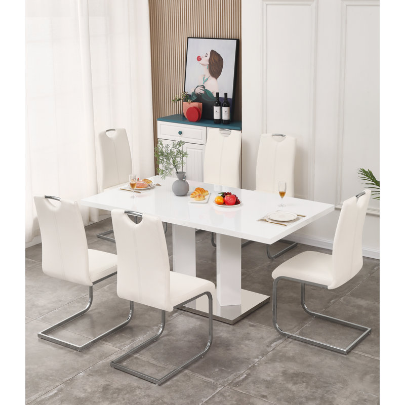 Ashaway 6 - Person Dining Set, White