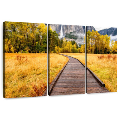 Alvord Yosemite National Park In Autumn
