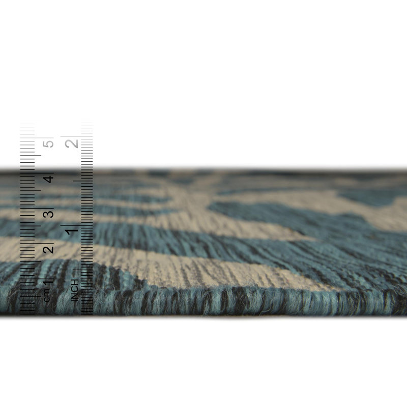 Teal Tsavo Indoor/Outdoor Safari Rug, Round 3'