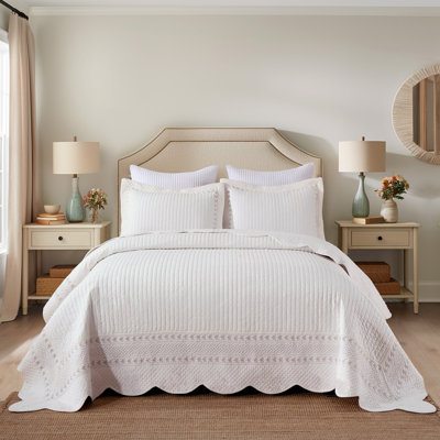 Elegant 3Pcs 100% Cotton Serene Stripe - Patterned Quilt Bedspread Set TC150