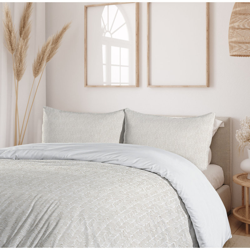 No Duvet Cover, California King Duvet Cover + 2 Standard Shams