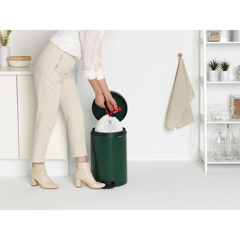 NewIcon Pedal Step On Trash Can, 20 L, Green
