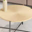 Ensemble de tables basses en bois avec base en métal-397166407