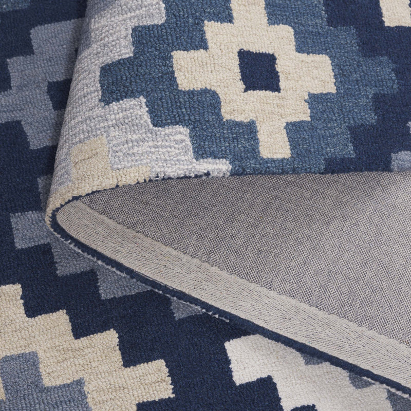 Laryiah Hand Tufted Wool/Cotton Southwestern Rug in Ivory/Blue, Rectangle 5' x 8'