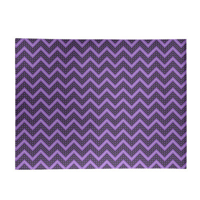 Tapis mauve/noir à chevrons à main inversé