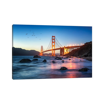 Golden Gate Bridge At Dusk, San Francisco, New York City, USA par Jan Becke - reproduction de photo sur toile tendue