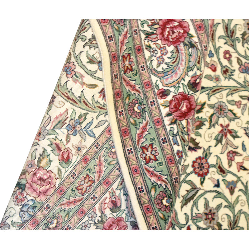 Hand Knotted Wool Oriental Area Rug in Ivory