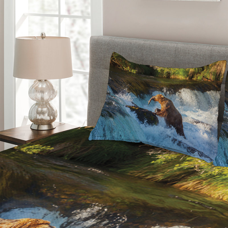 King Size White Quilted Bear Print Bedspread Set