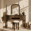 Coiffeuse 46 po avec miroir arqué sculpté 46 po, 6 tiroirs et tabouret rembourré avec pieds en bois massif