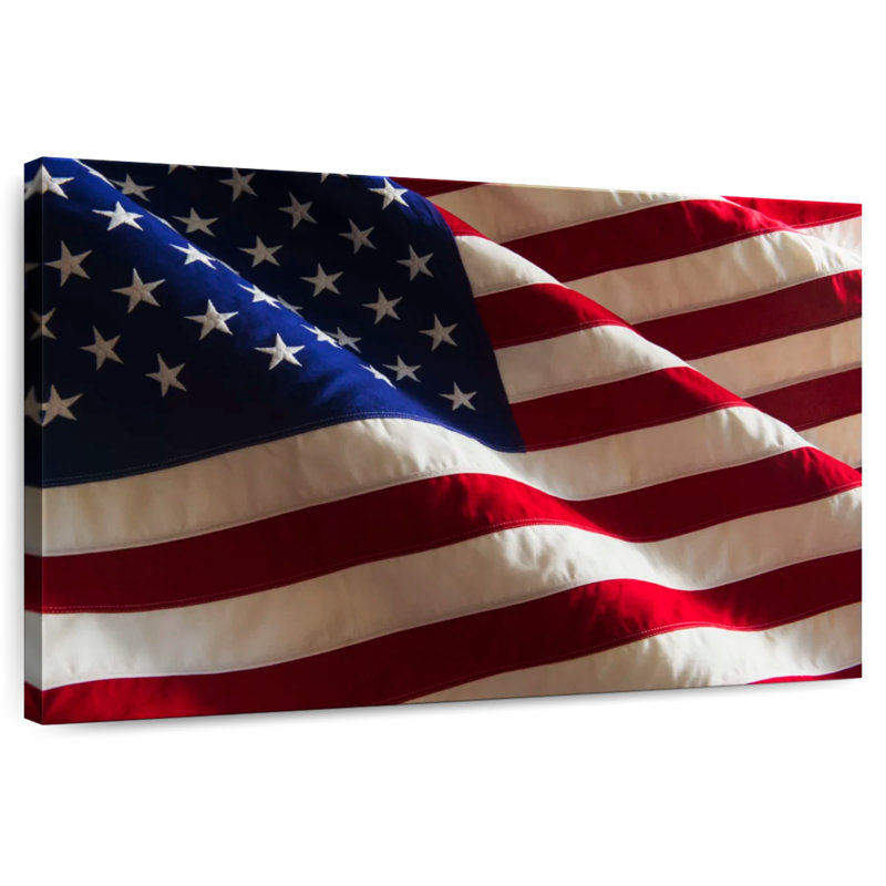 Borges Rippled American Flag, 24" H x 36" W