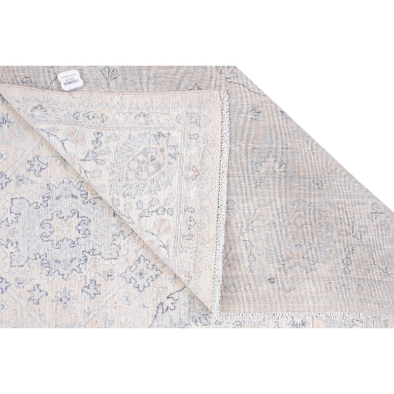 Tapis beige et ivoire noué à la main de haute qualité