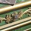 Armoire de coin en bois manufacturé vert
