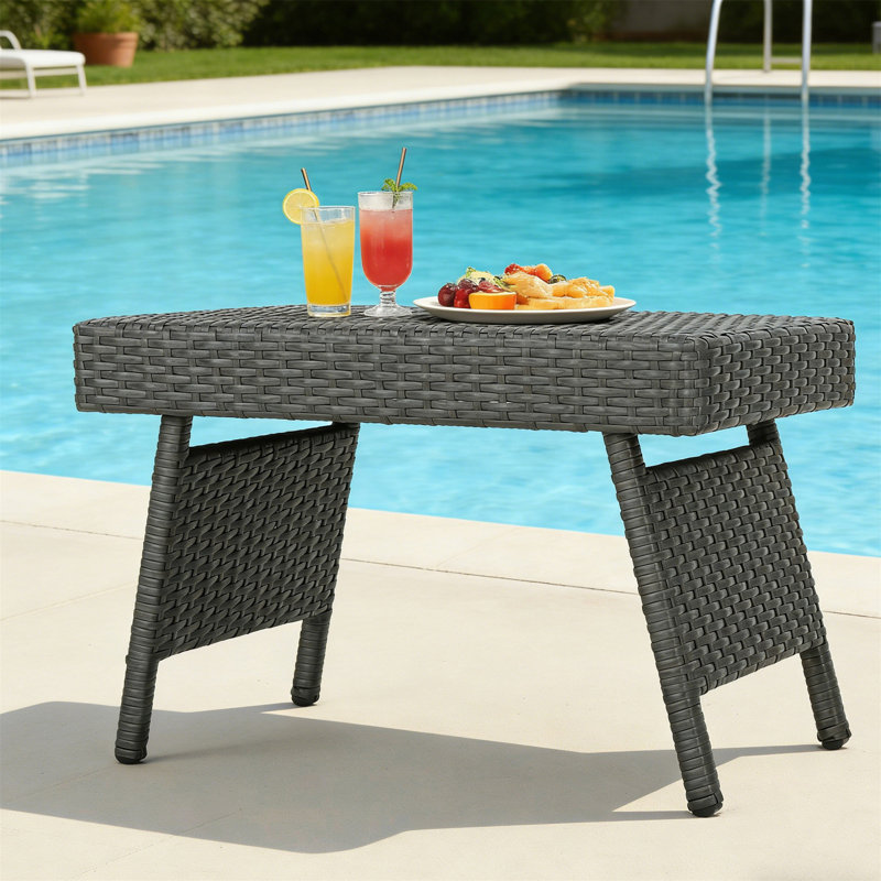 PE WICKER SNACK TABLE