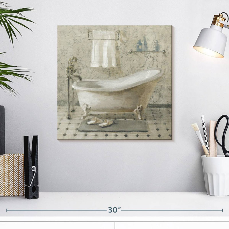 Lilie Victorian Bath II Neutral, 16" H x 16" W