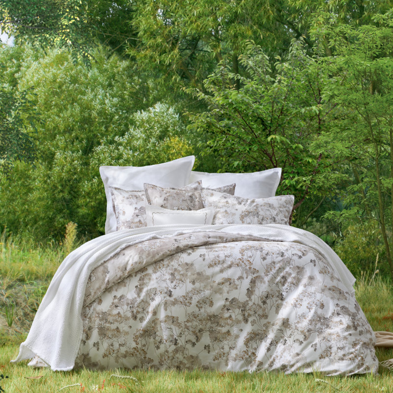 Cynthia Linen Set, Twin Duvet Cover + 3 Additional Pieces