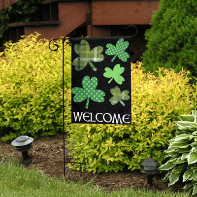 Drapeau de jardin Shamrocks Dobrina