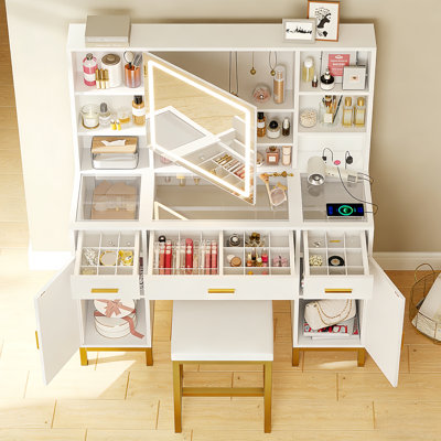 Makeup Vanity