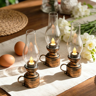 3pcs Vintage LED Flameless Table Lamp - Retro Kerosene Lantern with Clear Glass, Battery Operated, Warm Light for Bedroom, Living Room, Valentine's & Easter Decor, Antique Style Hurricane Lamp (Yellow light)