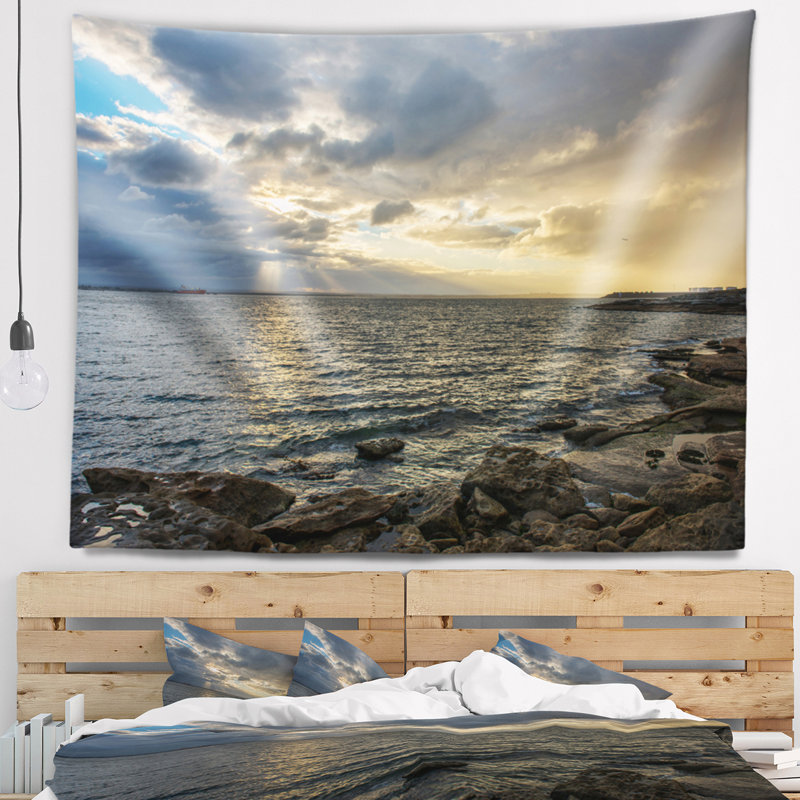 Tapisserie côtière australienne nuageuse à Sydney, H 32 po x l 39 po