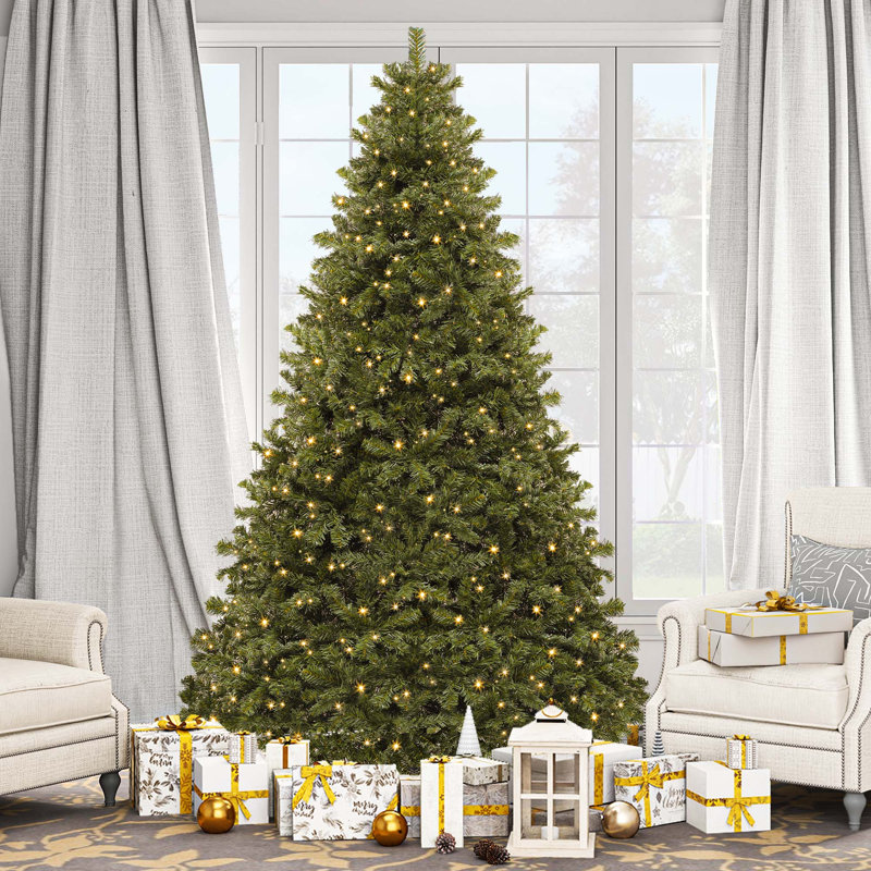 7.5'ft Green Pine Christmas Tree