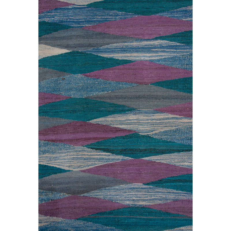 84040 Kilim