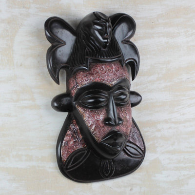 Très grand masque en bois africain