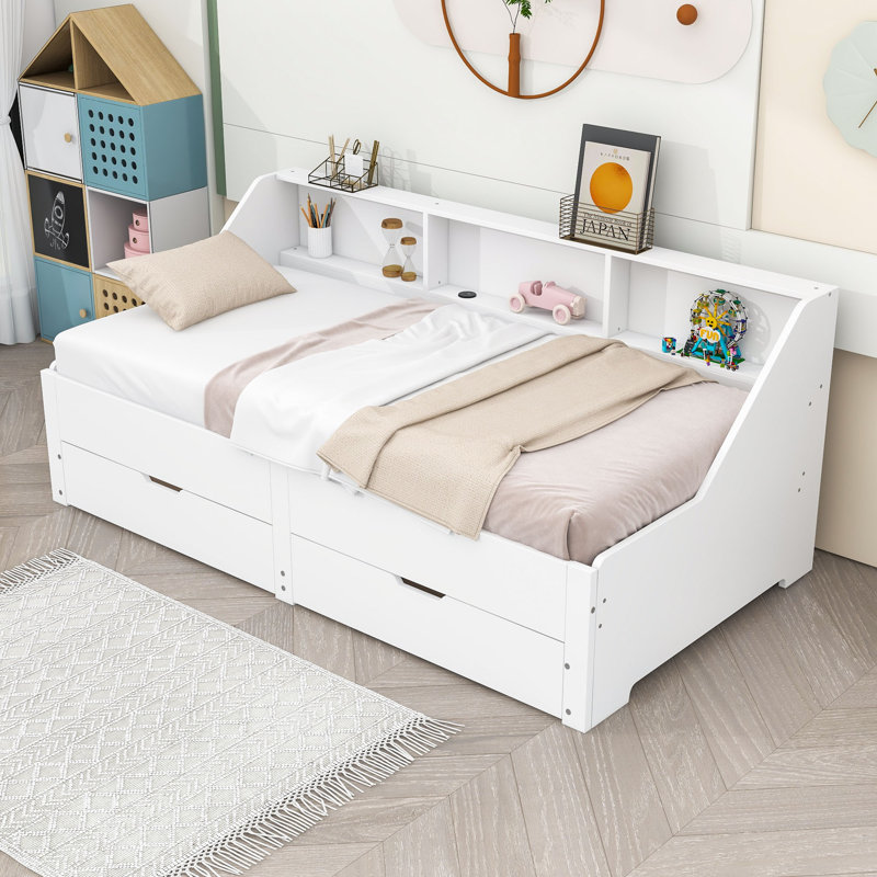 Nadjah Daybed, White