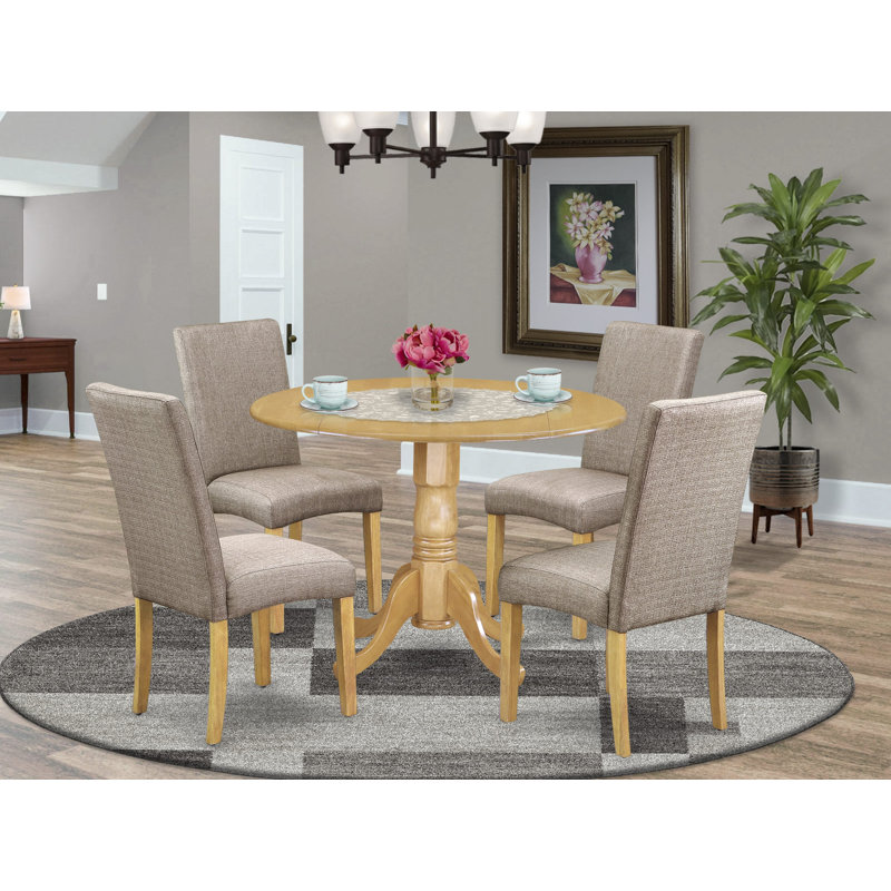 L'ensemble de table de cuisine 5 pièces comprend une table de salle à manger ronde avec Dropleaf et 4 chaises de salle à manger Parson en tissu kaki foncé, chêne