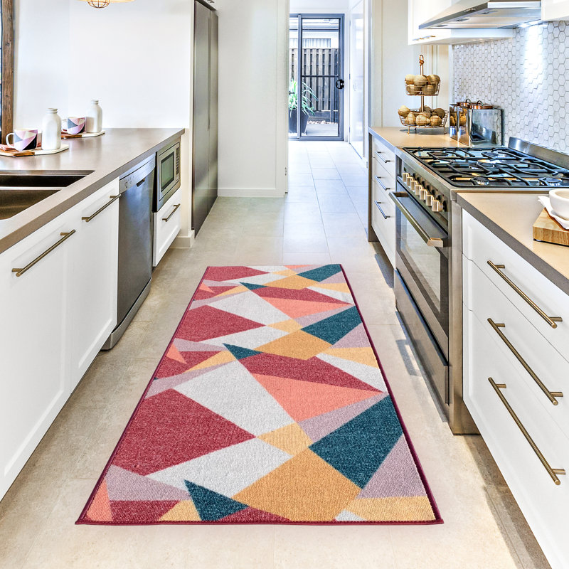 Brosen Performance Geometric Indoor Rug, Runner 2'7" x 38'