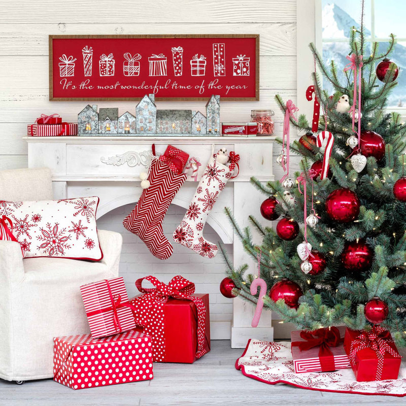 Snowflake Embroidered Tree Skirt