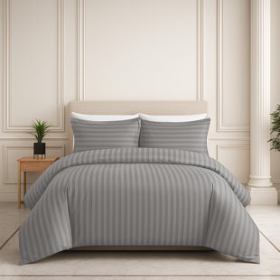 Microfiber Striped Duvet Cover With Pillowcases