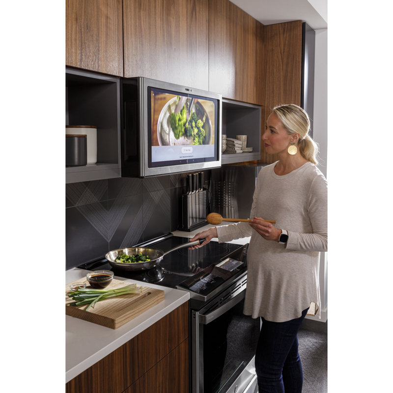 30" 5.3 cu.ft. Smart Slide-in Electric Range