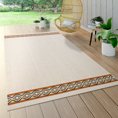 Hayots Rectangle Geometric Area Rug