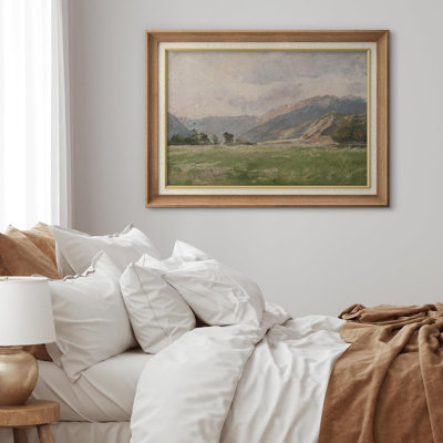 " Green Meadow Mountain Landscape "