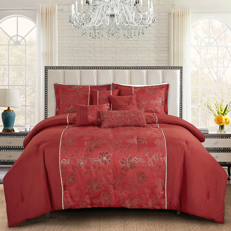 Literie Dalia, Édredon grand, 2 taies décoratives et 4 coussins