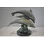 Statue en bronze de trois dauphins gris nageant sur marbre Alfonso - Taille: L 16 po x l 9 po x H 13 po.