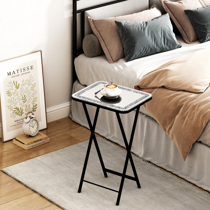 Borjanka End Table