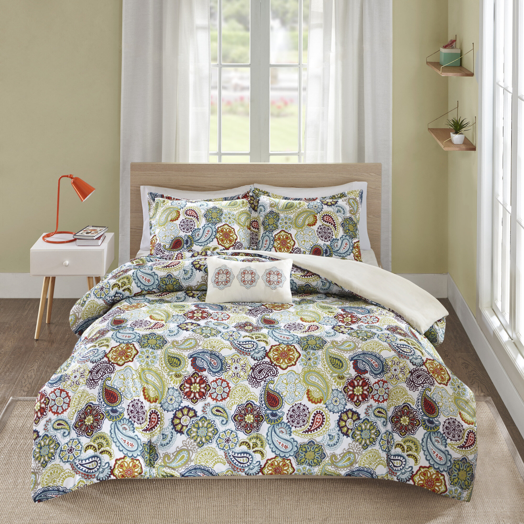 Andover Mills™ Guthridge Microfiber Floral Comforter Set with