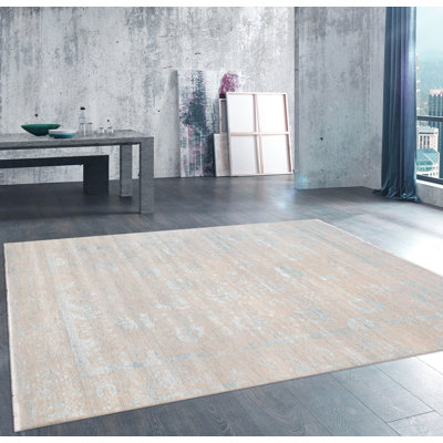 Hand Knotted Floral Indoor Rug
