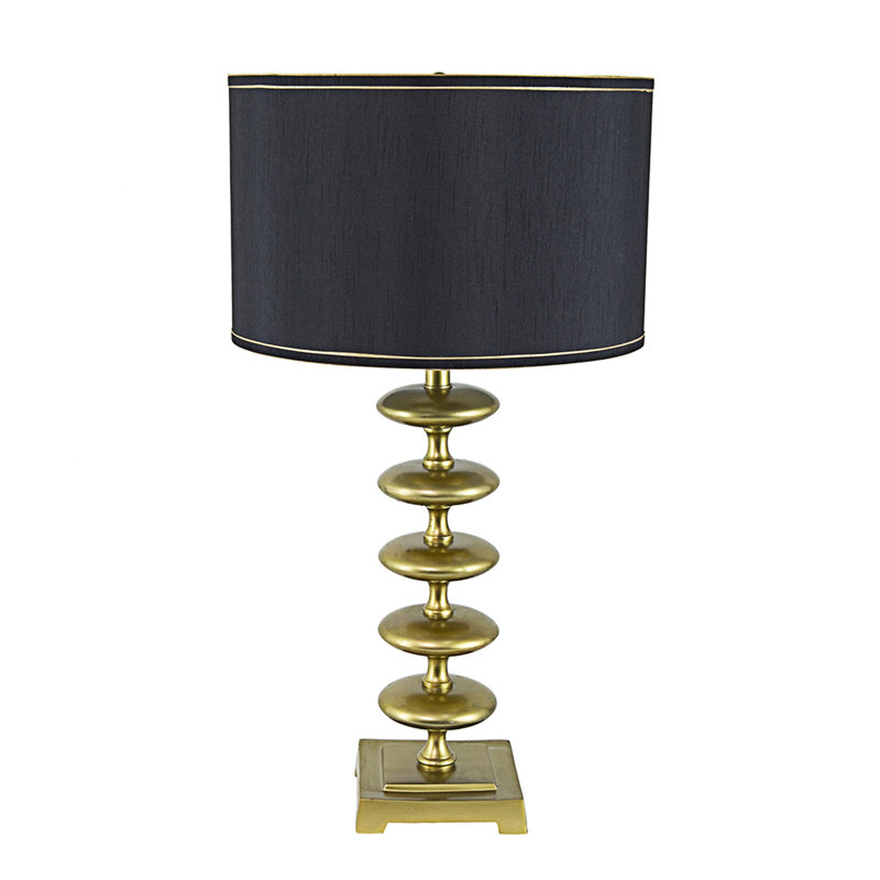 Table Lamp With Contemporary Disc Design