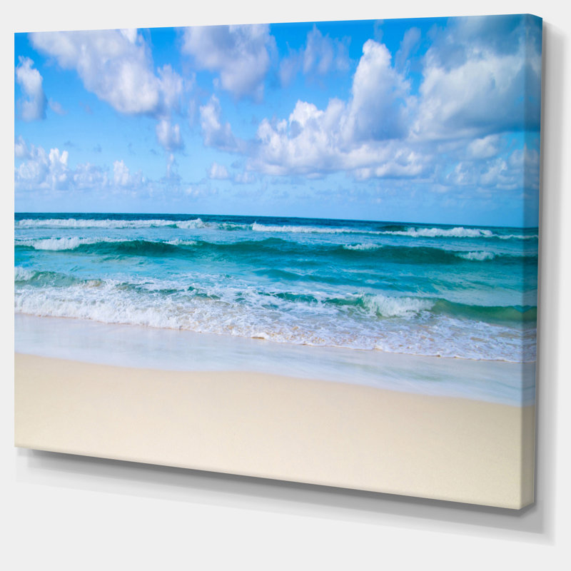 Serene Blue Tropical Beach - Photographie sur toile tendue, Toile tendue, H 36 po x l 46 po x P 1,5 po