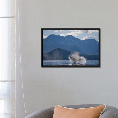 «Humpback Whale's Tail, Chatham Strait, Alaska, USA», impression sur toile