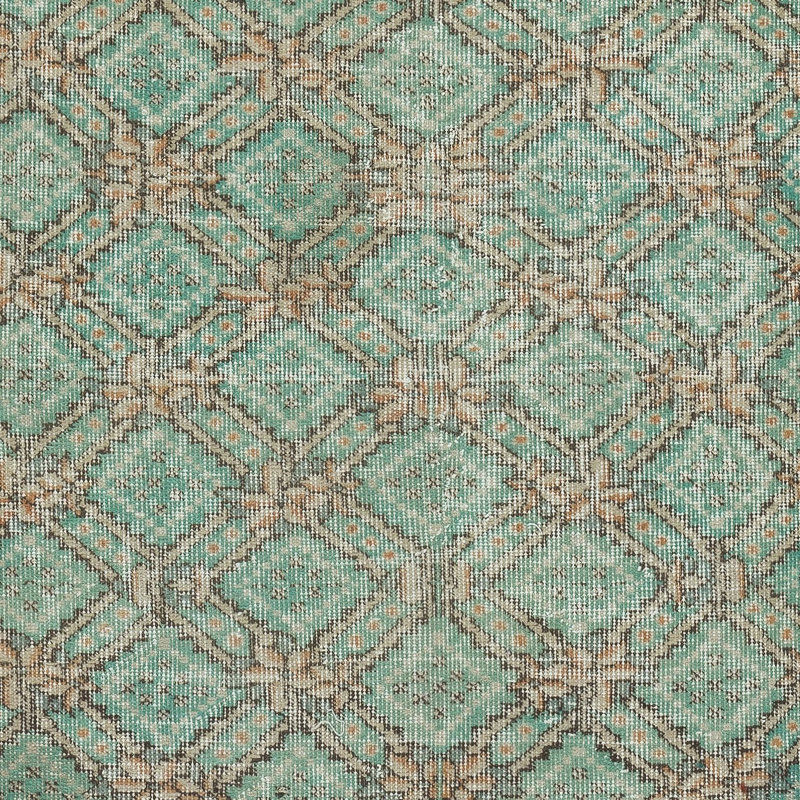 Tapis turc vintage à motif floral noué à la main dans des tons de vert