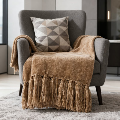 Luxury Chenille Throw Blanket For Couch And Bed, Ultra Soft Plush Knit Design With Decorative Tassels, Lightweight All-Season Blanket For Home Decor