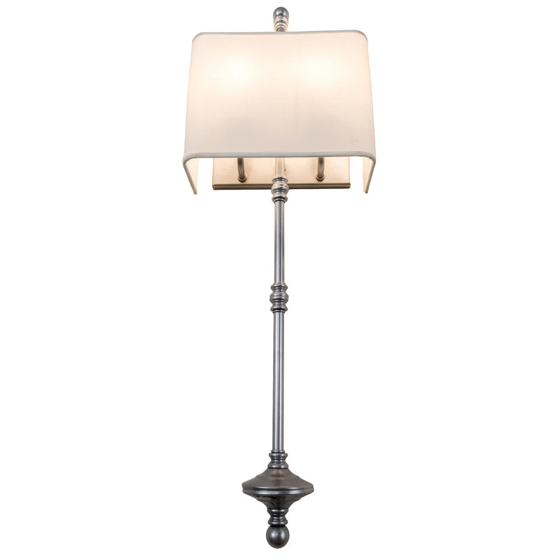 Muirfield 2 - Light Wallchiere
