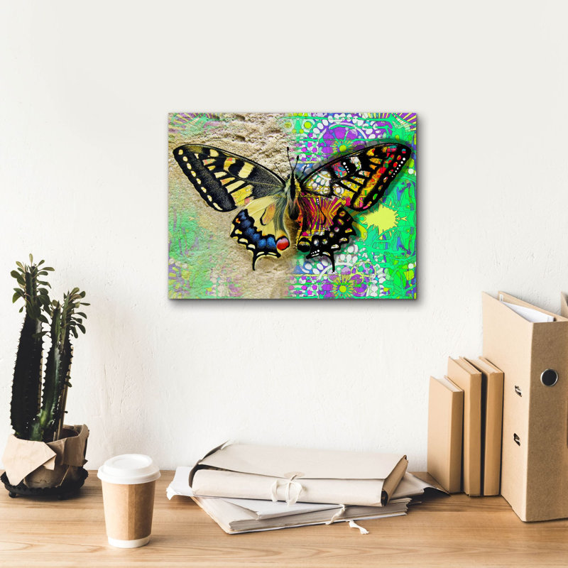 «Exposed Butterfly» par Dean Russo Studios, art mural sur toile, H 12 po x l 16 po x P 0,75 po