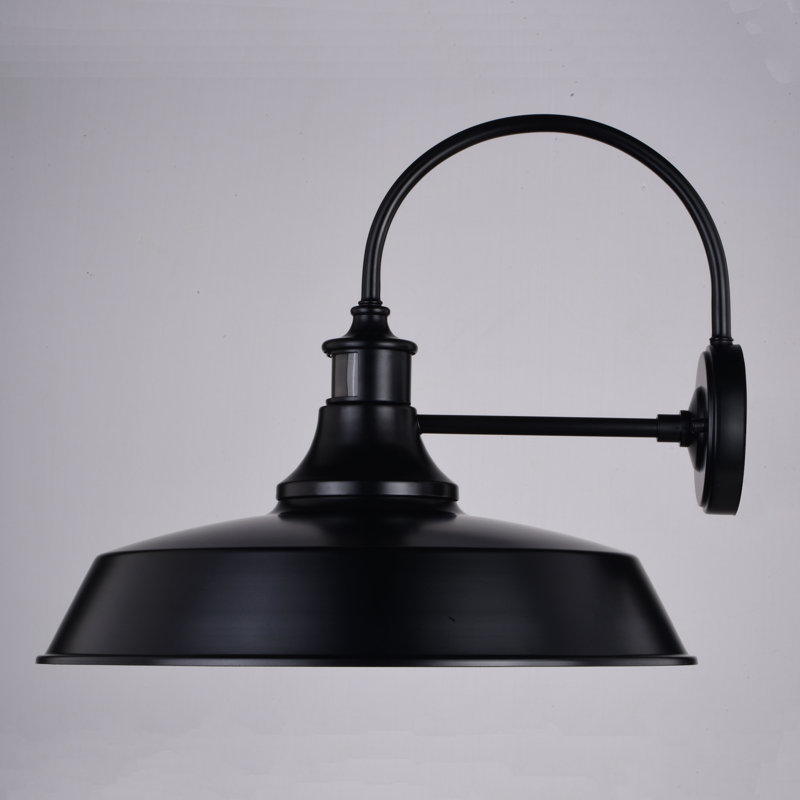 Gunnora Steel Wall Light, 15.5" H x 18" W x 19.25" D, Dark Bronze/Light Gold