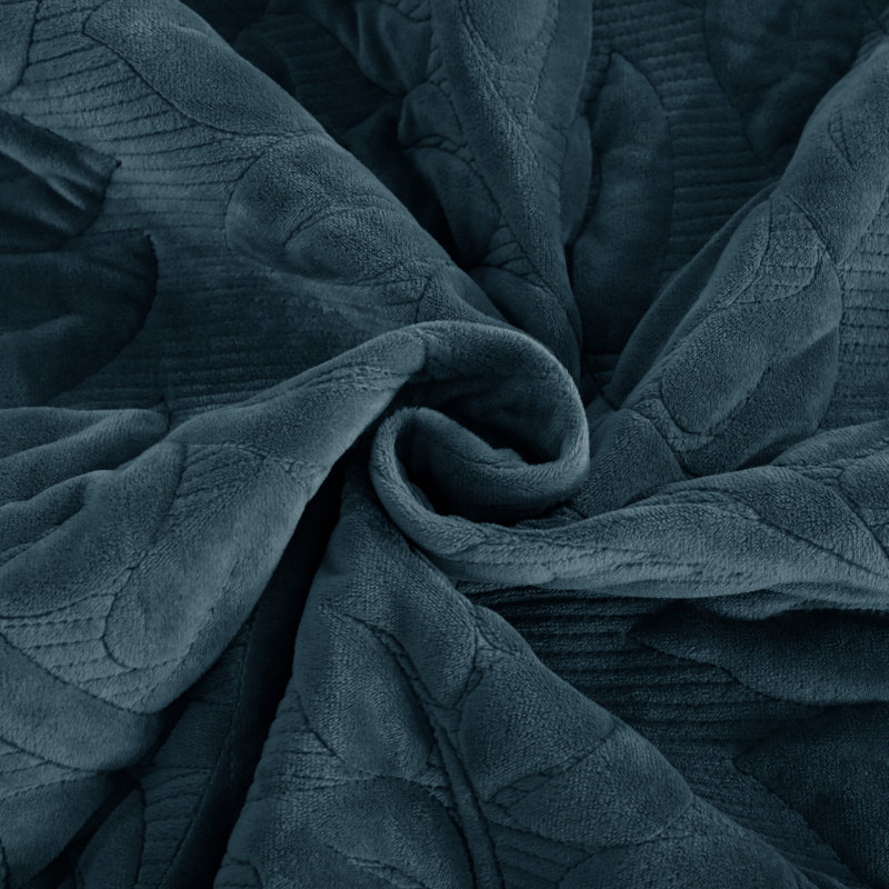 Marcielo Oversized Embroidered Velvet Quilt Set With 2 Pillow Shams, Dark Blue, King Quilt + 2 King Shams