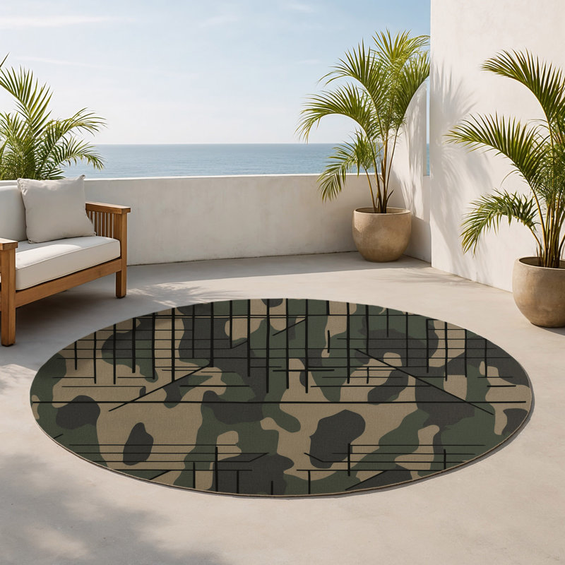 Camouflage Vertex Indoor And Outdoor Area Rug, Round 5'