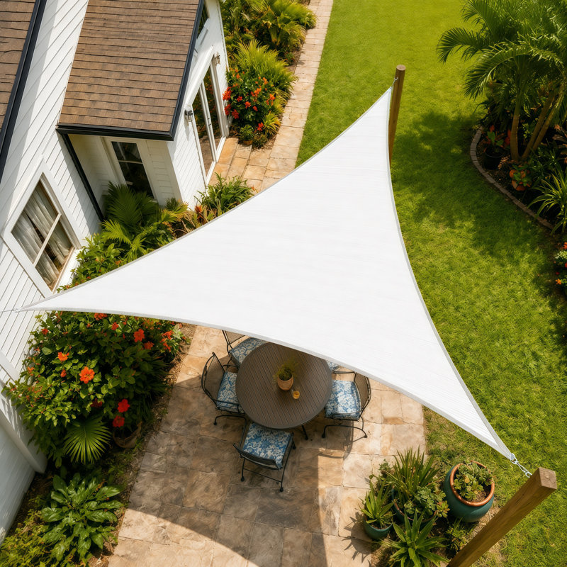 Toile d'ombrage triangulaire Amgo Customize - 200 g / m², blocage UV 95% avec quincaillerie, 10 pi x 10 pi x 10 pi, Sarcelle